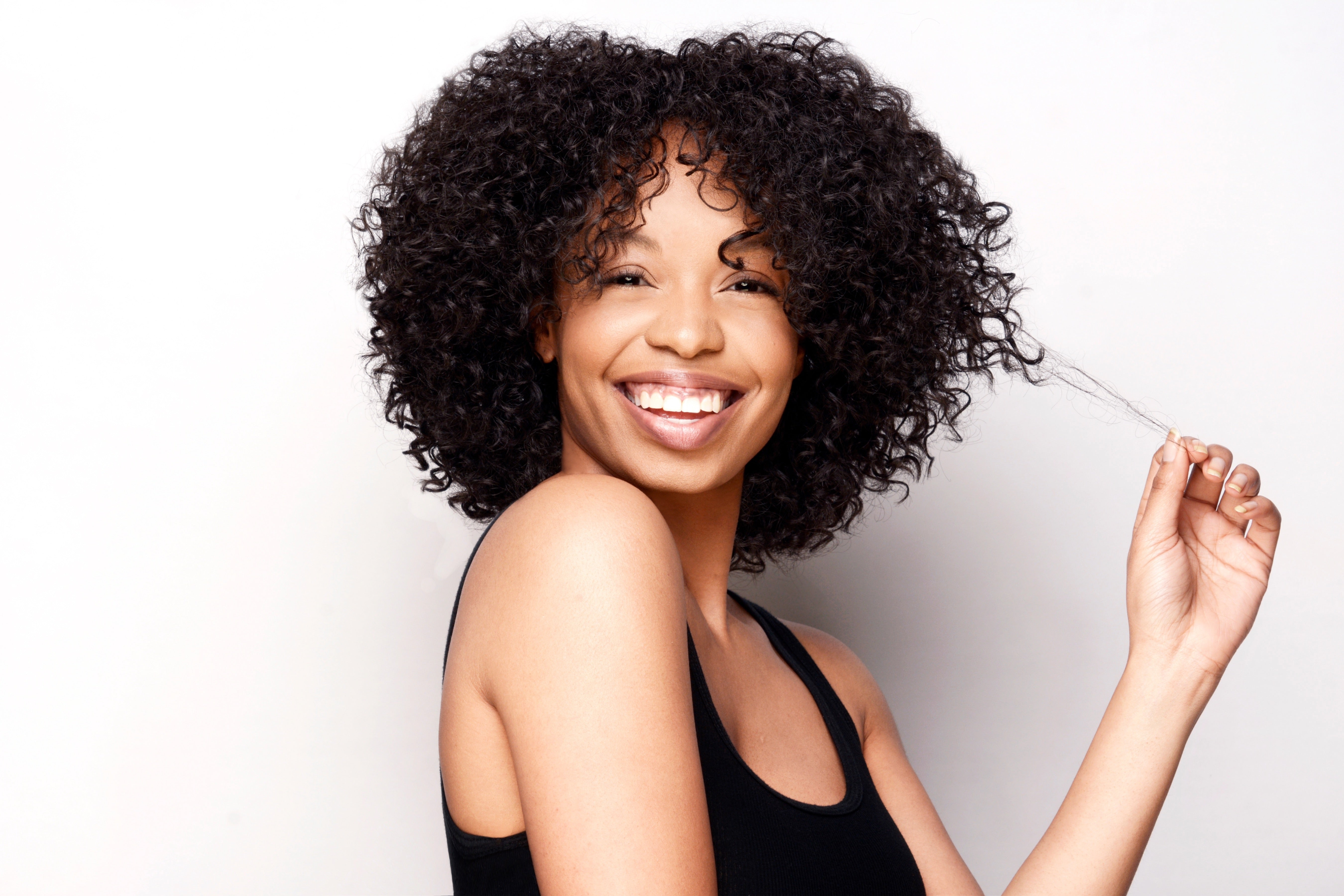 HOW-TO STRENGTHEN AND ENHANCE YOUR CURLS: A GUIDE FOR YOUR HAIR ELASTICITY